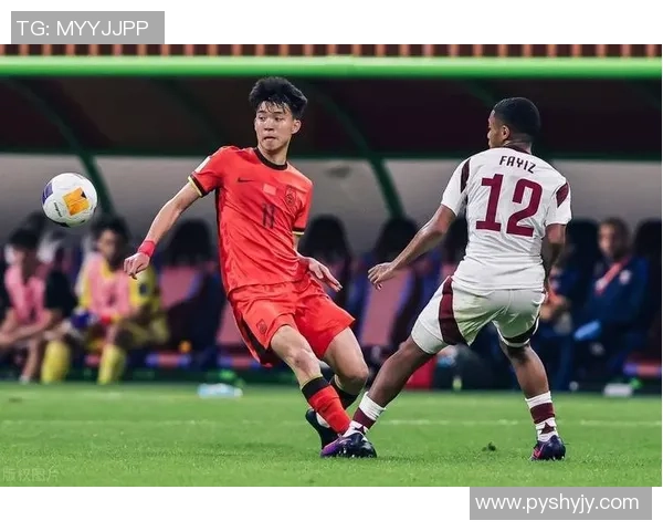 中国队在世预赛对阵韩国队的精彩较量与赛后分析