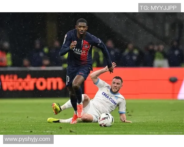 巴塞罗那与巴黎圣日耳曼对决分析及战术解析 巴塞罗那与巴黎圣日耳曼对决分析及战术解析